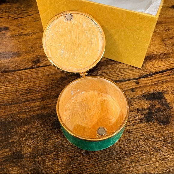 Tchotchke - High Heels Green Trinket Jewelry Box NWT NIB - Picture 3 of 6